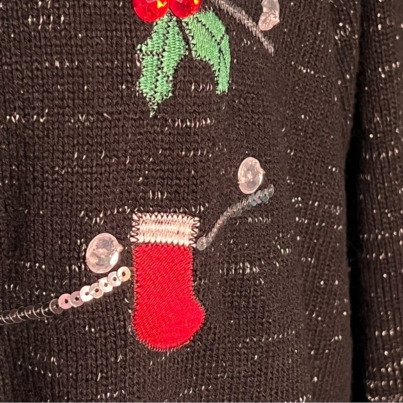 Karen Scott Black Sweater with Festive Accents size 3X - Picture 4 of 13